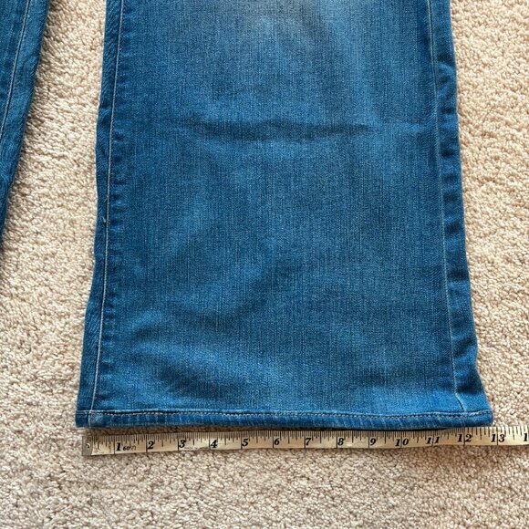 White House Black Market High Rise Blue Jeans - Picture 15 of 15